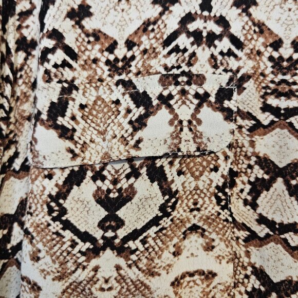 Long Tall Sally Snake Print Blouse - Picture 5 of 6